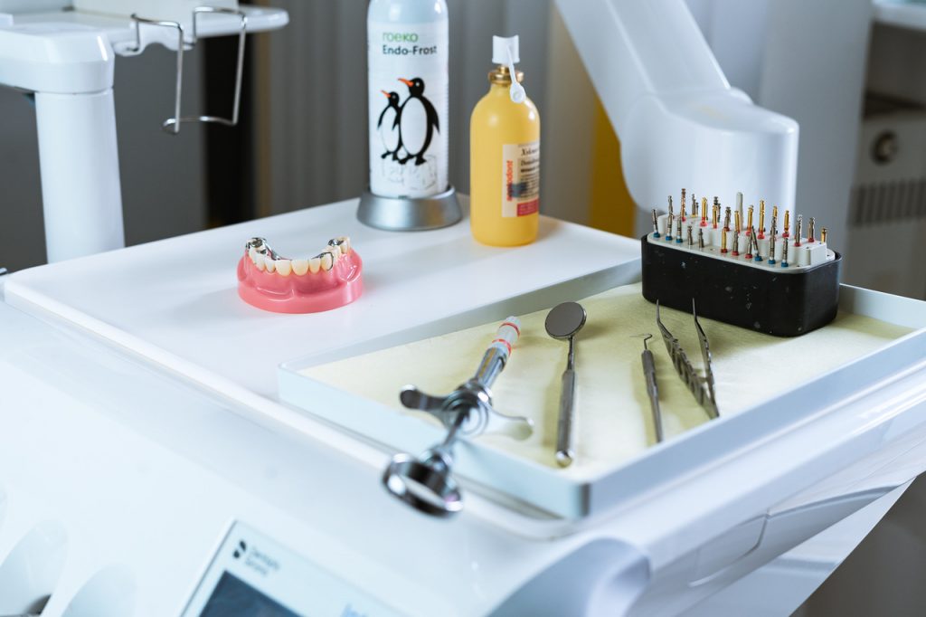 Zahnarztpraxis Dr. Adelmann Frankfurt